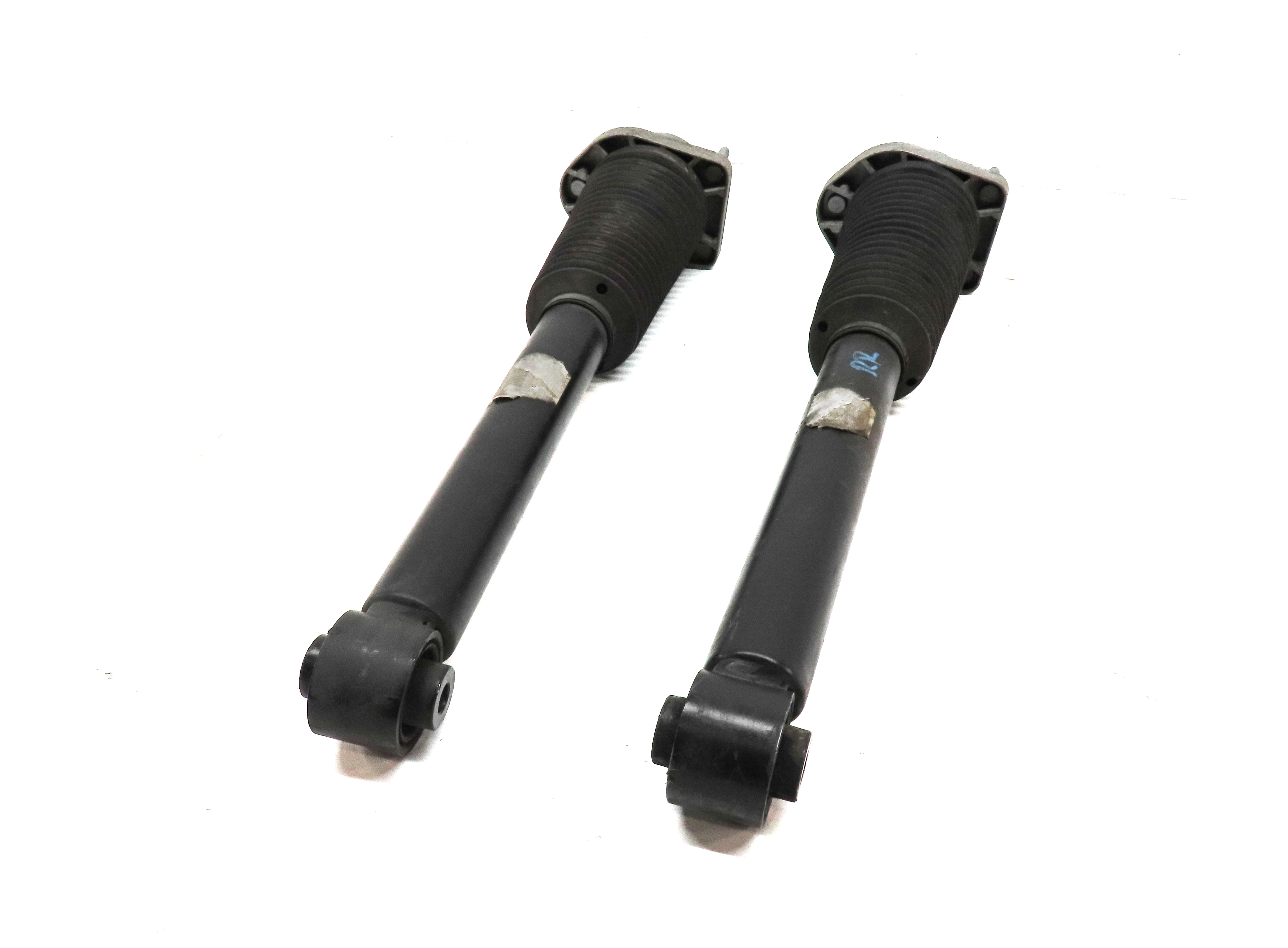 2017 LAND ROVER DISCOVERY (L462) REAR LEFT & RIGHT SUSPENSION SHOCK STRUT SET-2 — exact item pictured